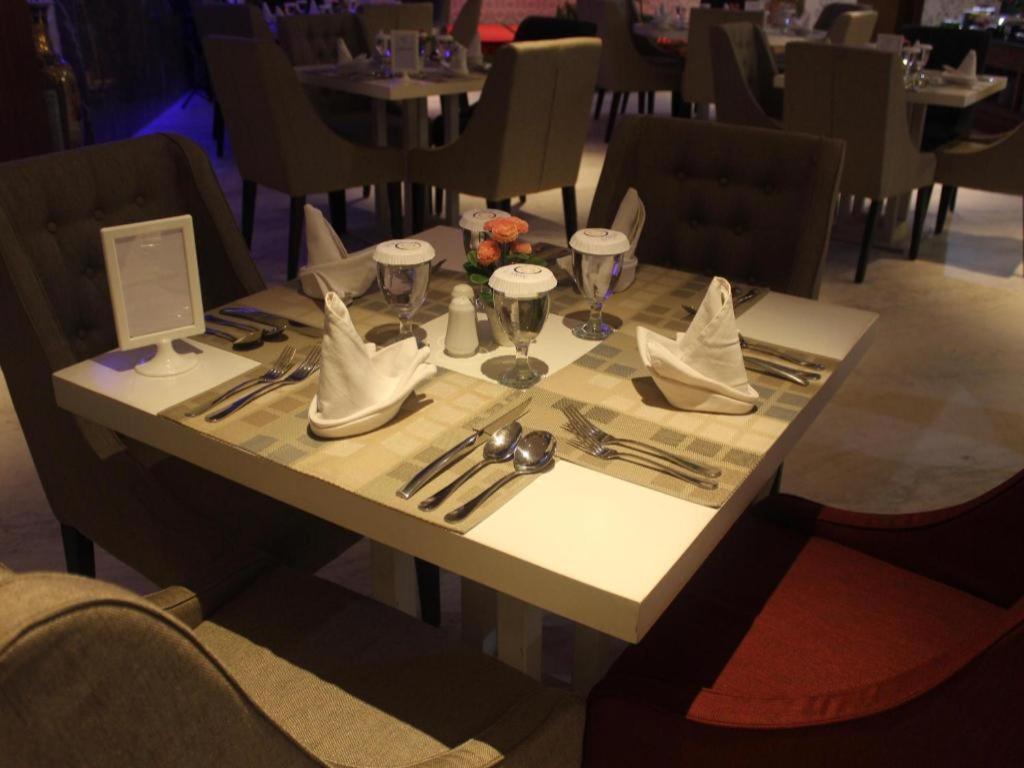 G'Sign Hotel Banjarmasin Banjarmasin  Esterno foto
