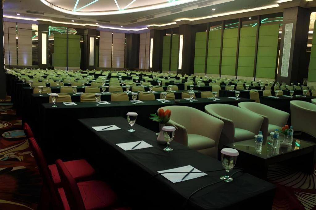 G'Sign Hotel Banjarmasin Banjarmasin  Esterno foto
